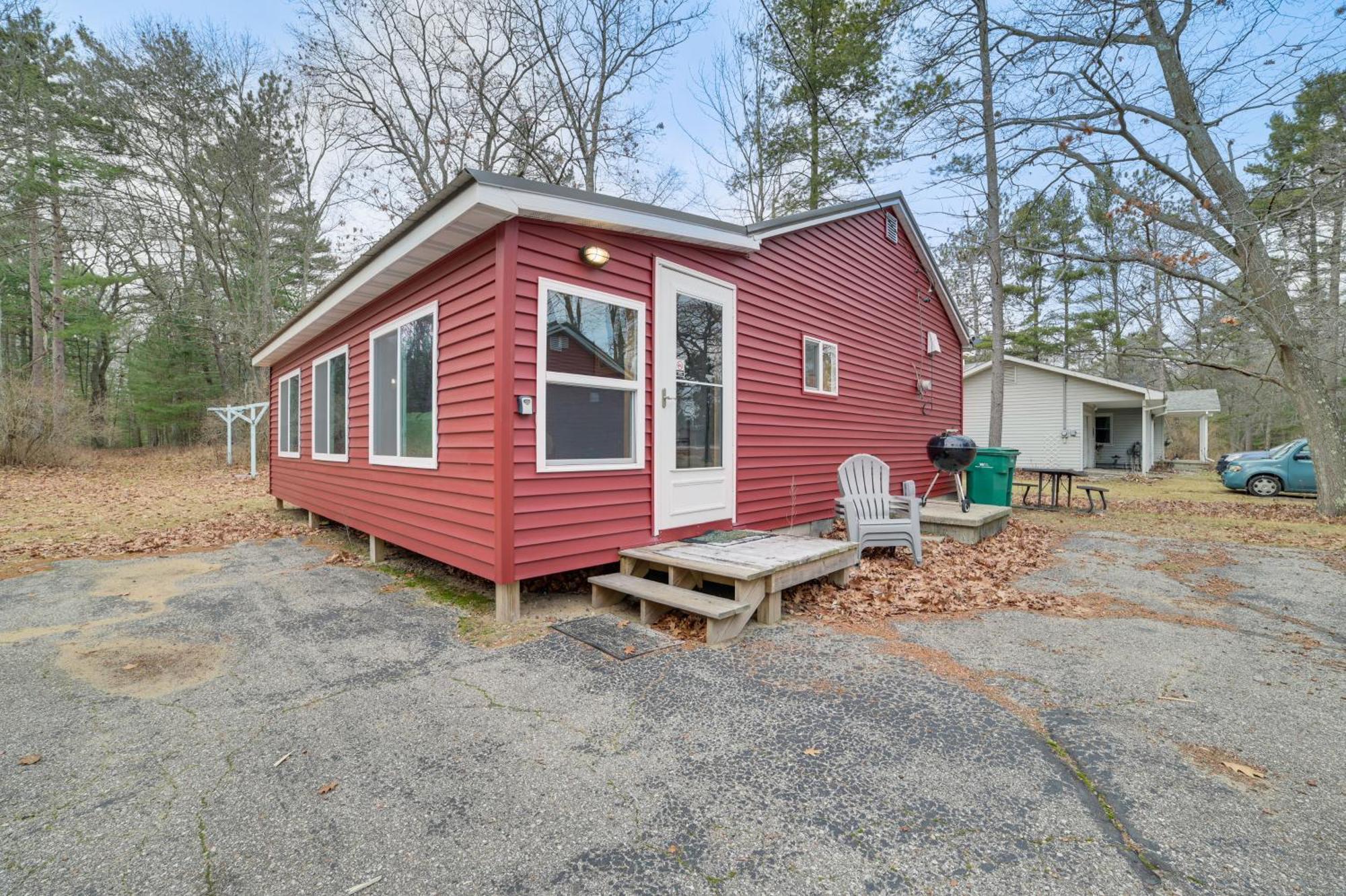 Scenic Evans Hideaway Steps To Lake Huron! Oscoda Exterior foto